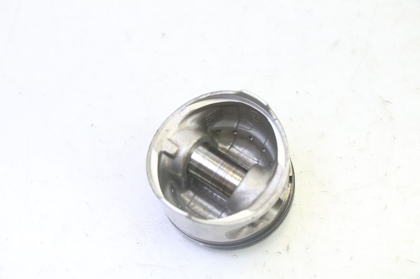 photo de CYLINDRE PISTON PIAGGIO XEVO - X EVO 125 (2007 - 2016)