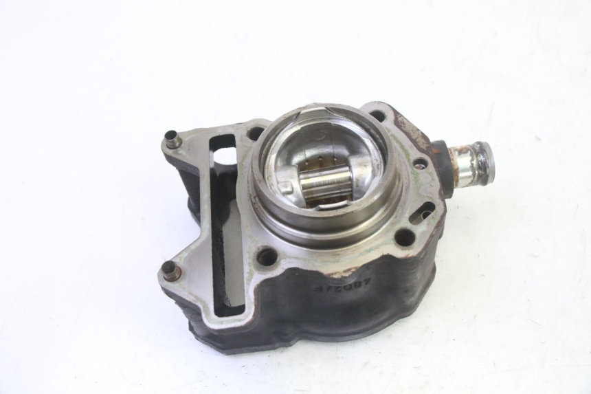 photo de CYLINDRE PISTON PIAGGIO XEVO - X EVO 125 (2007 - 2016)