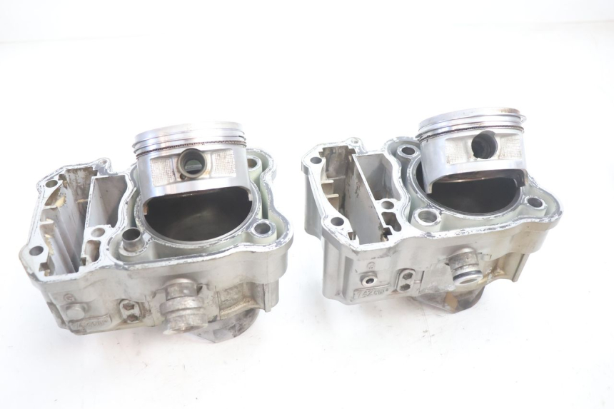 photo de CYLINDRE PISTON HONDA XRV AFRICA TWIN 750 (1990 - 1992) - Vue principale