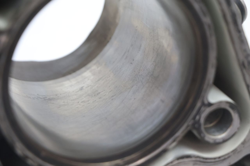 photo de CYLINDRE PISTON HONDA XRV AFRICA TWIN 750 (1990 - 1992) - Focus structure