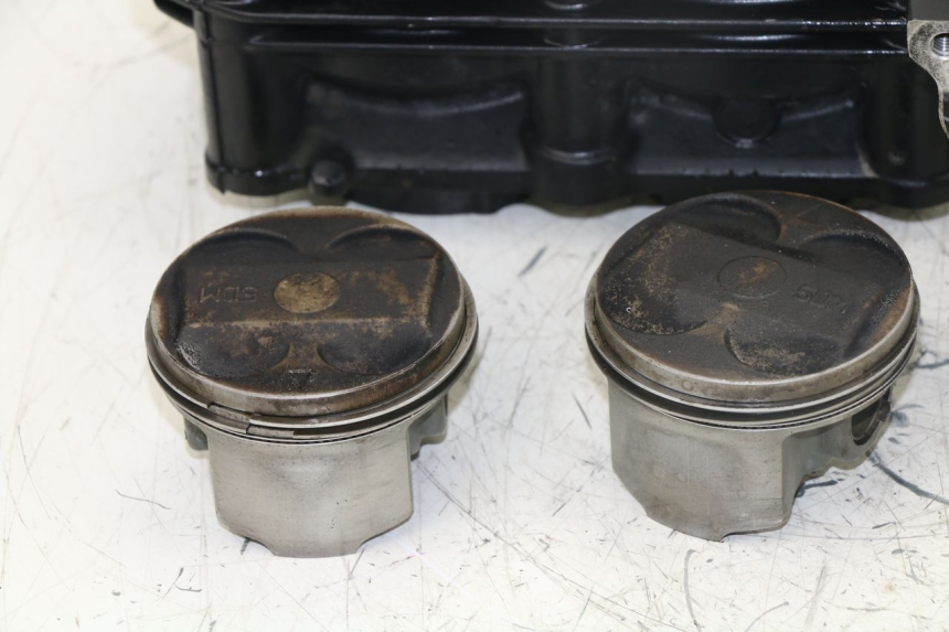 photo de CYLINDRE PISTON YAMAHA FZS FAZER 600 (1998 - 2001)