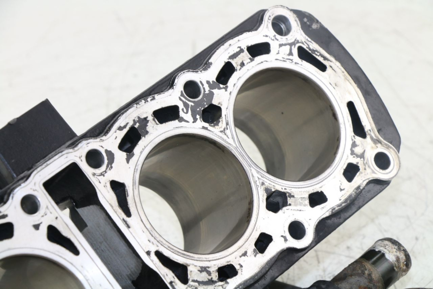 photo de CYLINDRE PISTON YAMAHA FZS FAZER 600 (1998 - 2001)