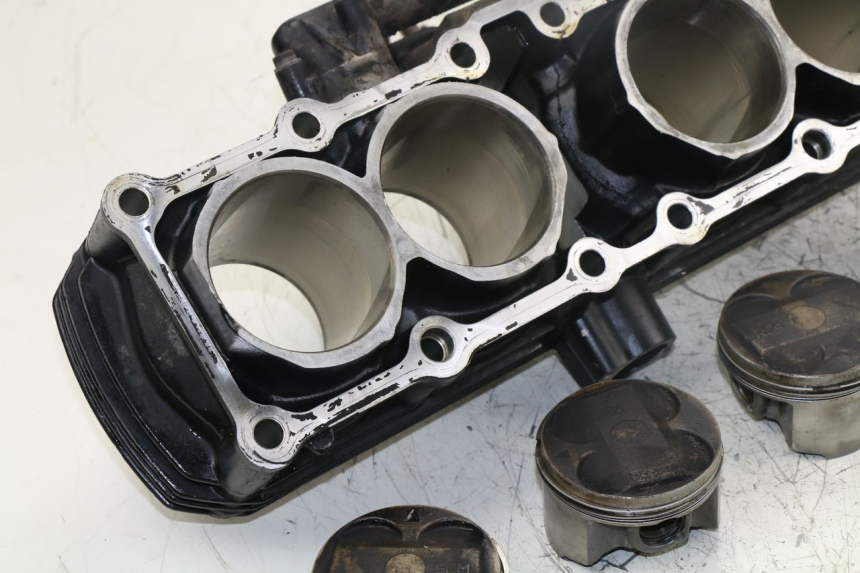 photo de CYLINDRE PISTON YAMAHA FZS FAZER 600 (1998 - 2001)