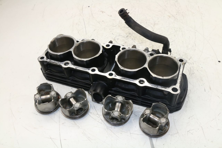 photo de CYLINDRE PISTON YAMAHA FZS FAZER 600 (1998 - 2001)