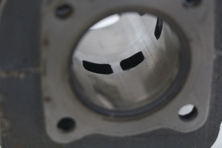 photo de CYLINDRE PISTON YAMAHA SLIDER NAKED 50 (2004 - 2018)