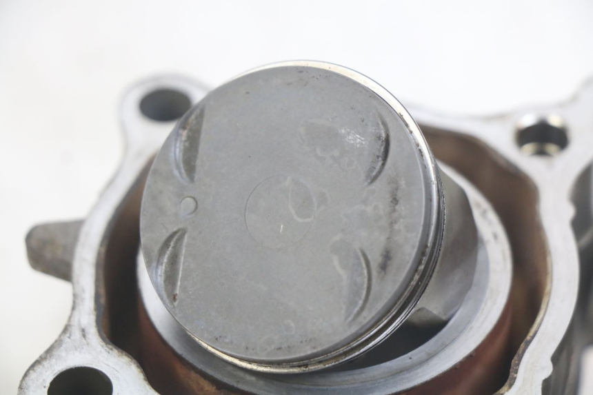 photo de CYLINDRE PISTON YAMAHA XMAX X-MAX 125 (2006 - 2009)