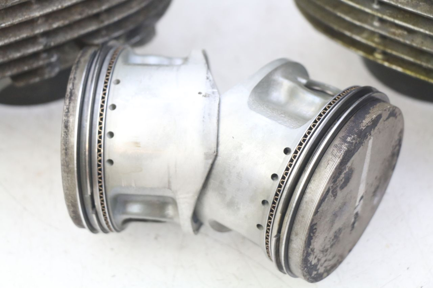 photo de CYLINDRE PISTON YAMAHA XV VIRAGO 750 (1984 - 1998)