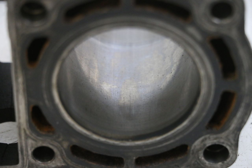 photo de CYLINDRE PISTON YAMAHA YP MAJESTY 125 (2002 - 2006) - Marquages et références