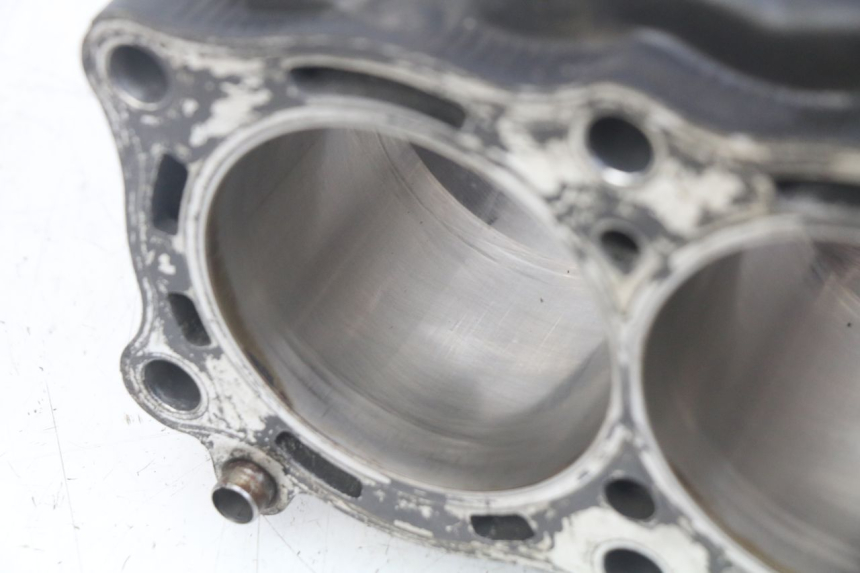 photo de CYLINDRE PISTON YAMAHA YZF R1 1000 (2007 - 2008) - Inspection visuelle