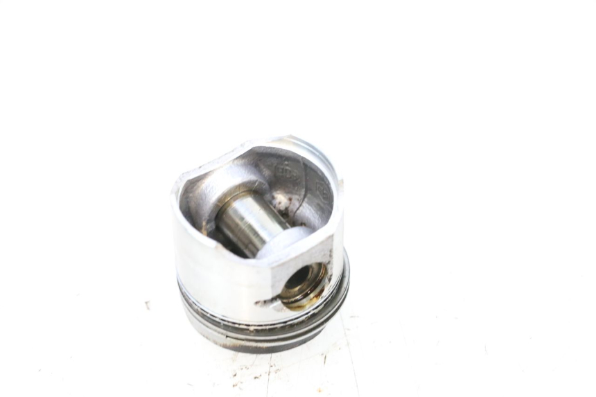 photo de CYLINDRE PISTON PIAGGIO ZIP 4T 50 (2018 - 2020) - Inspection visuelle