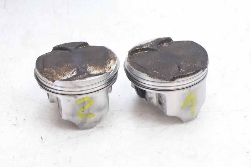 photo de CYLINDRE PISTON KAWASAKI ZZR 600 (1995 - 2004) - Focus structure
