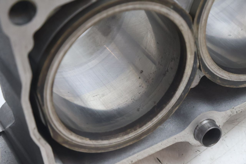 photo de CYLINDRE PISTON KAWASAKI ZZR 600 (1995 - 2004) - Marquages et références