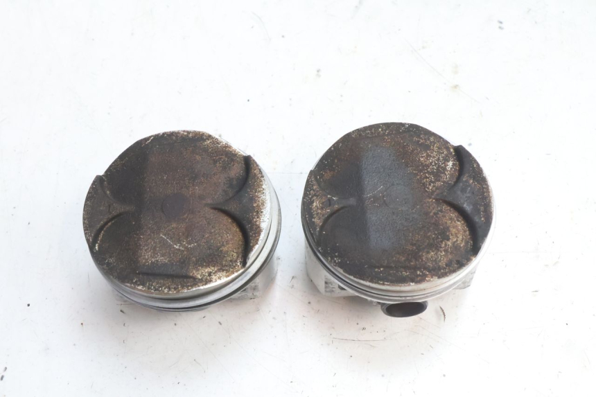 photo de CYLINDRE PISTON KAWASAKI ZZR 600 (1995 - 2004) - Pièce contrôlée