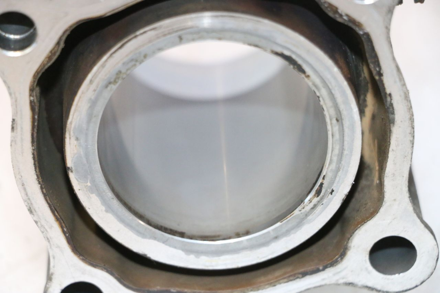 photo de CYLINDRE YAMAHA XMAX X-MAX 125 (2006 - 2009) - Zoom état d’usage