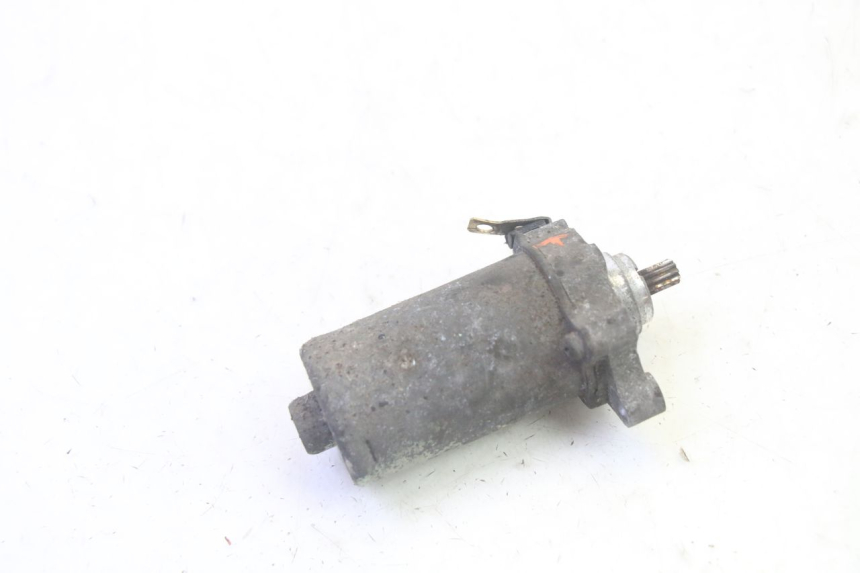 photo de DEMARREUR PEUGEOT DJANGO 4T 50 (2014 - 2019) - Gros plan technique