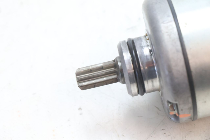 photo de DEMARREUR YAMAHA FZ8 800 (2010 - 2016) - Détail de la pièce