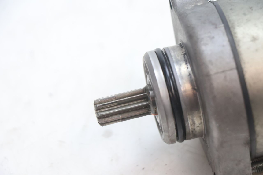 photo de DEMARREUR SUZUKI GSF N BANDIT 1200 (2001 - 2005) - Détail de la pièce