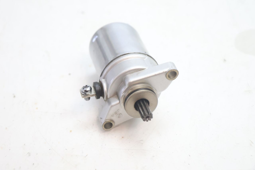photo de DEMARREUR KEEWAY HURRICANE 50 (2006 - 2019) - Gros plan technique