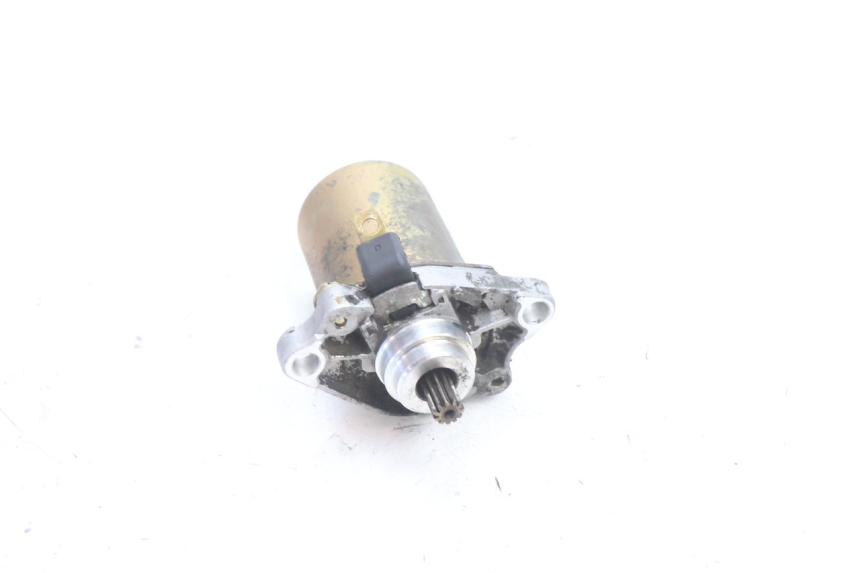 photo de DEMARREUR PEUGEOT KISBEE 2T 50 (2010 - 2017) - Points de fixation