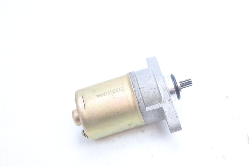 photo de DEMARREUR PEUGEOT KISBEE 4T 50 (2018 - 2022) - Gros plan technique