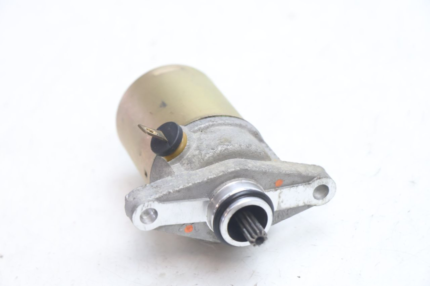 photo de DEMARREUR PEUGEOT KISBEE 4T 50 (2018 - 2022) - Vue d’ensemble