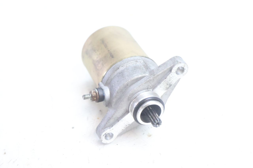 photo de DEMARREUR PEUGEOT KISBEE 4T 50 (2010 - 2017) - Vue d’ensemble