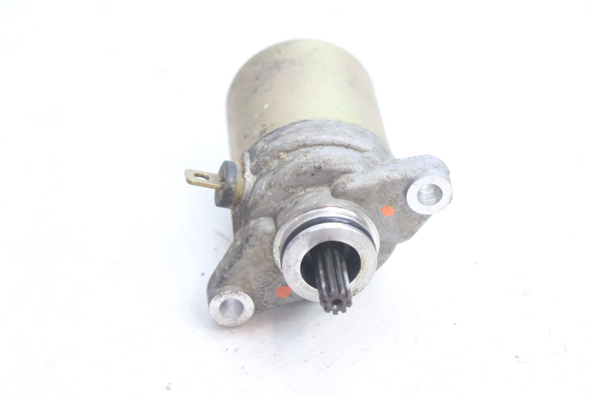 photo de DEMARREUR TNT MOTOR ROMA 10' 2T 50 (2011 - 2018) - Gros plan technique