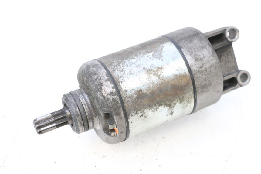 photo de DEMARREUR PEUGEOT SATELIS COMPRESSOR K15 125 (2006 - 2009) - Gros plan technique