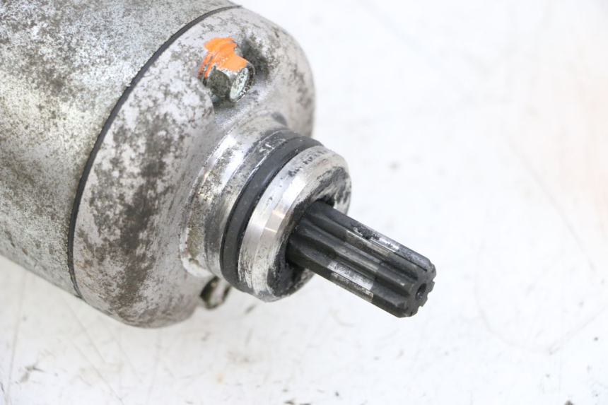 photo de DEMARREUR PEUGEOT SATELIS 125 (2013 - 2018) - Autre angle de vue