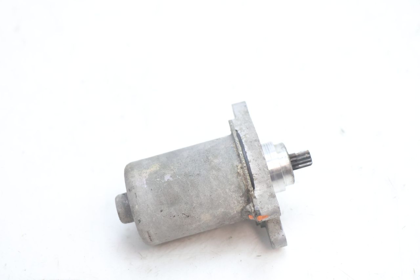 photo de DEMARREUR PEUGEOT VIVACITY 50 (2004 - 2009) - Gros plan technique