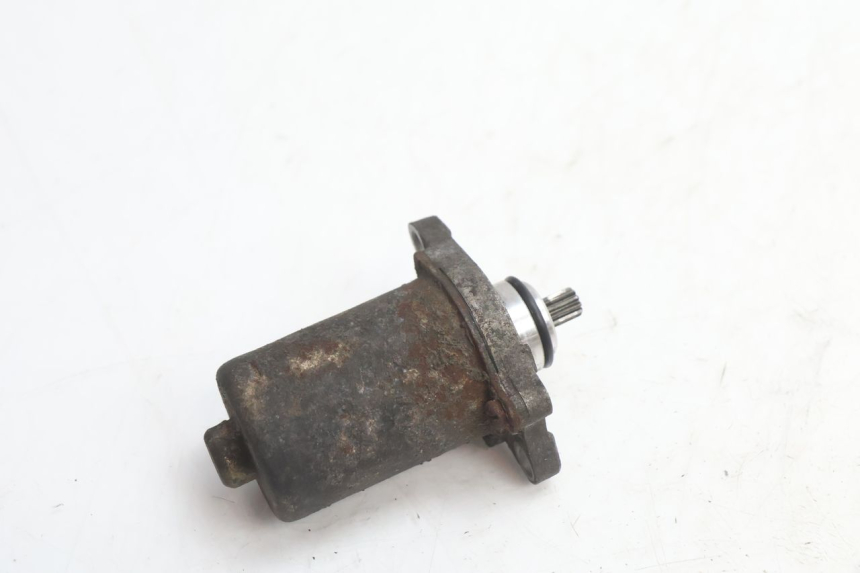 photo de DEMARREUR PIAGGIO ZIP 2T 50 (2009 - 2019) - Autre angle de vue