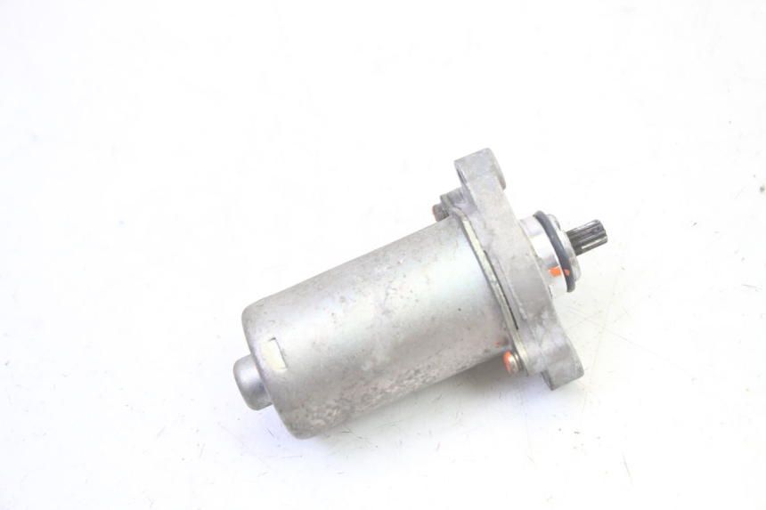 photo de DEMARREUR PIAGGIO ZIP 4T 50 (2018 - 2020) - Autre angle de vue