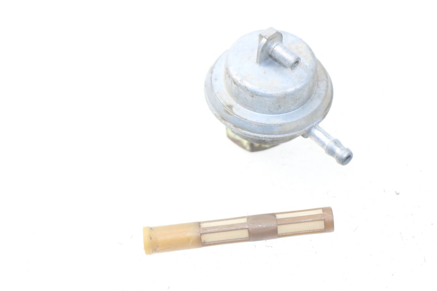 photo de DEPRESSION RESERVOIR PGO BIG MAX 50 (2001 - 2009)