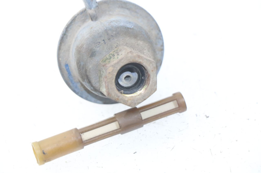 photo de DEPRESSION RESERVOIR PGO BIG MAX 50 (2001 - 2009)