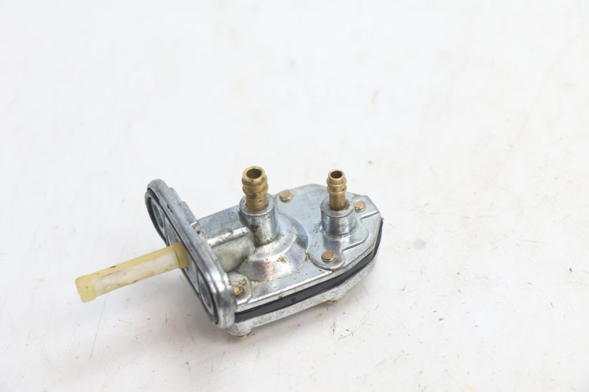 photo de DEPRESSION RESERVOIR MBK BOOSTER SPIRIT 50 (1999 - 2003) - Vue principale