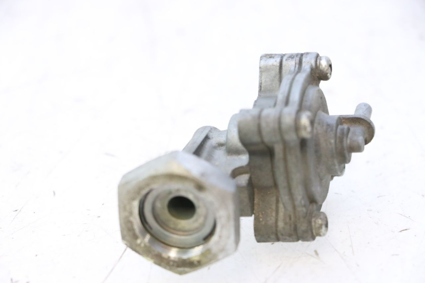 photo de DEPRESSION RESERVOIR HONDA CB F HORNET 600 (2005 - 2006) - Détail de la pièce