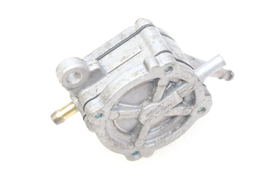 photo de DEPRESSION RESERVOIR HONDA FES PANTHEON 2T 125 (1998 - 2002)