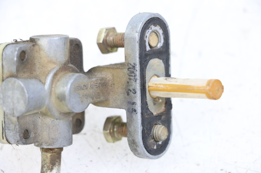 photo de DEPRESSION RESERVOIR HYOSUNG GTR 125 (2006 - 2008)