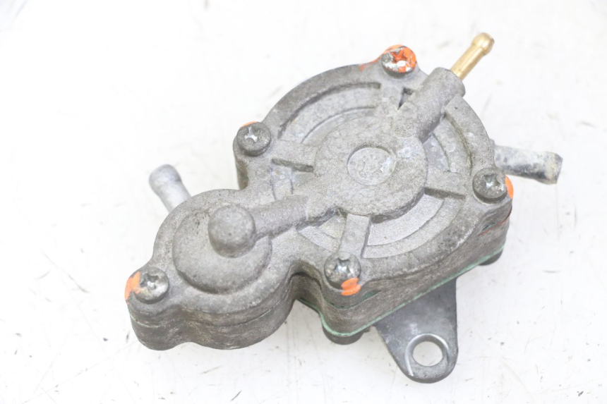 photo de DEPRESSION RESERVOIR PEUGEOT JET FORCE CARBU 50 (2003 - 2016)
