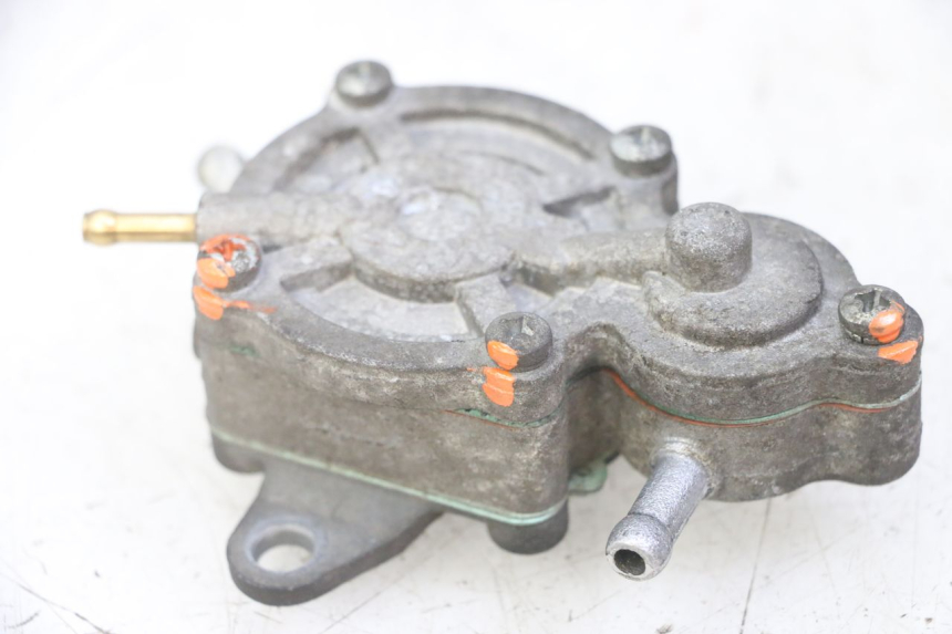 photo de DEPRESSION RESERVOIR PEUGEOT JET FORCE CARBU 50 (2003 - 2016)
