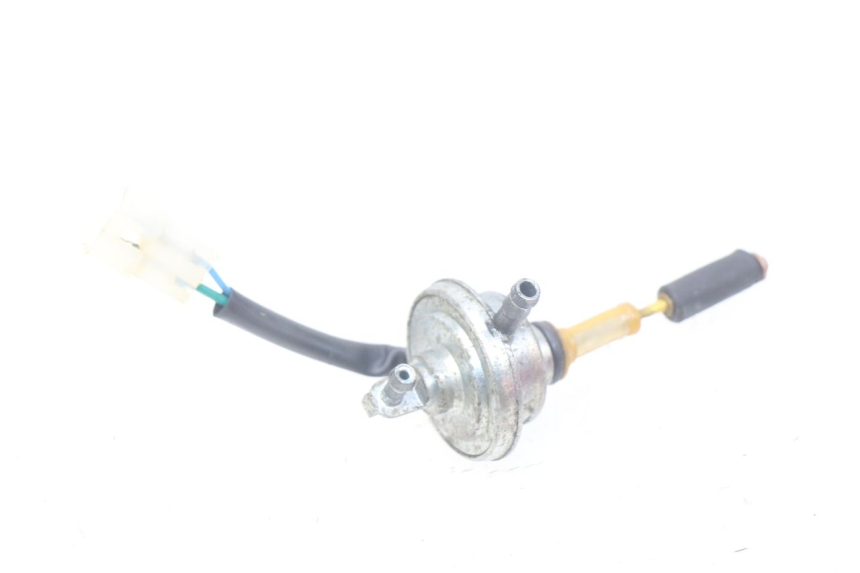 photo de DEPRESSION RESERVOIR PEUGEOT LUDIX BLASTER 50 (2006 - 2014) - Détail de la pièce