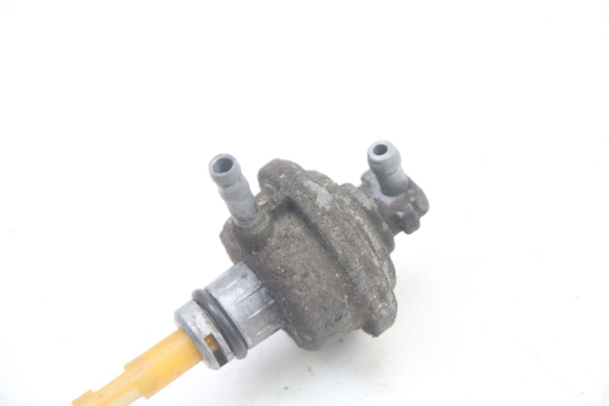 photo de DEPRESSION RESERVOIR MBK BOOSTER SPIRIT NAKED 50 (2004 - 2017)