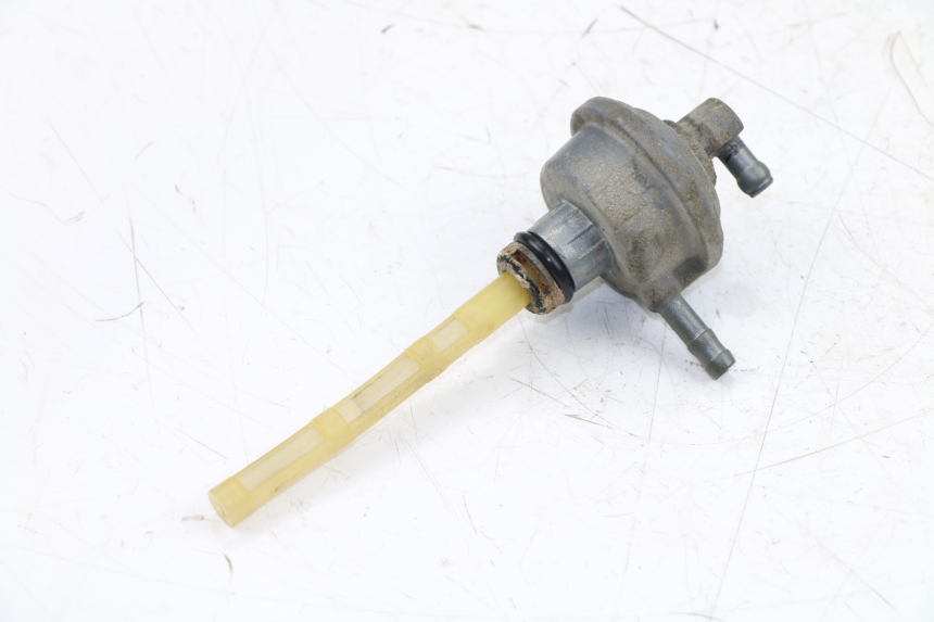 photo de DEPRESSION RESERVOIR MBK BOOSTER SPIRIT NAKED 50 (2004 - 2017)