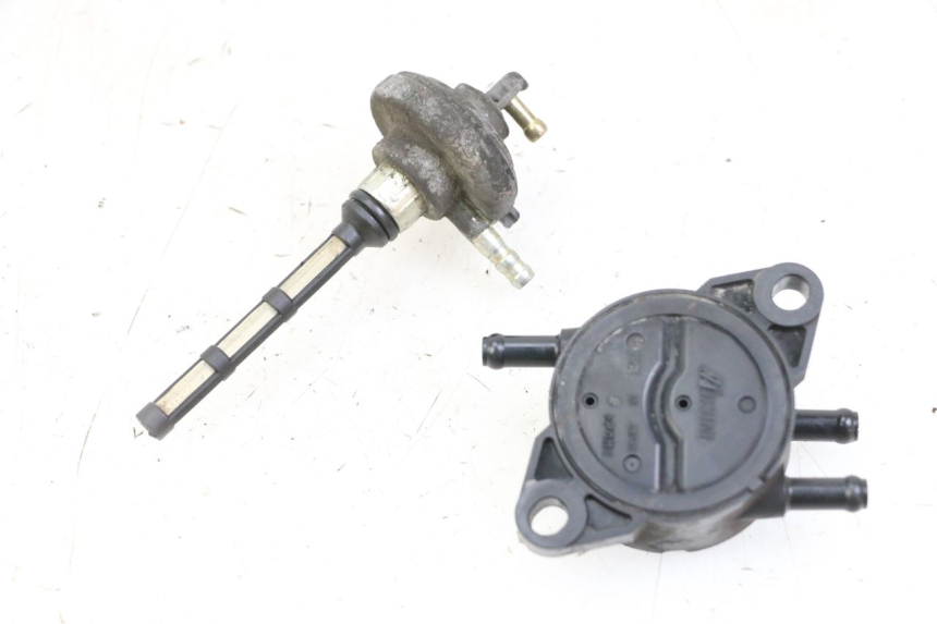 photo de DEPRESSION RESERVOIR PIAGGIO VESPA GRANTURISMO 200 (2004 - 2005)