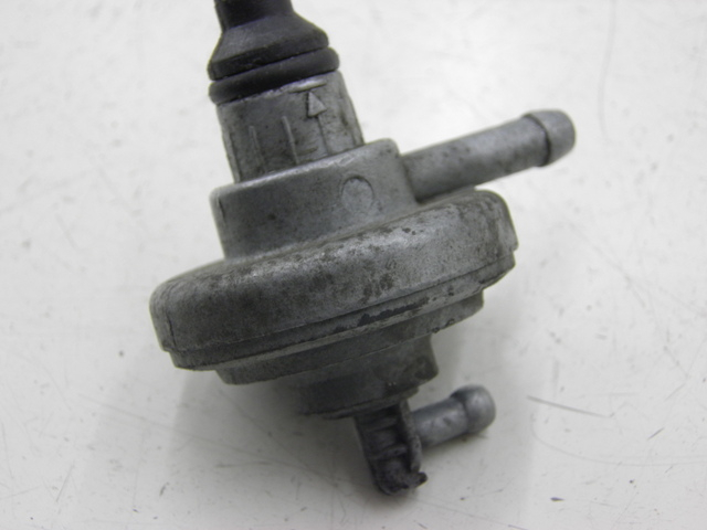 photo de DEPRESSION RESERVOIR PIAGGIO ZIP 4T 50 (2001 - 2008)