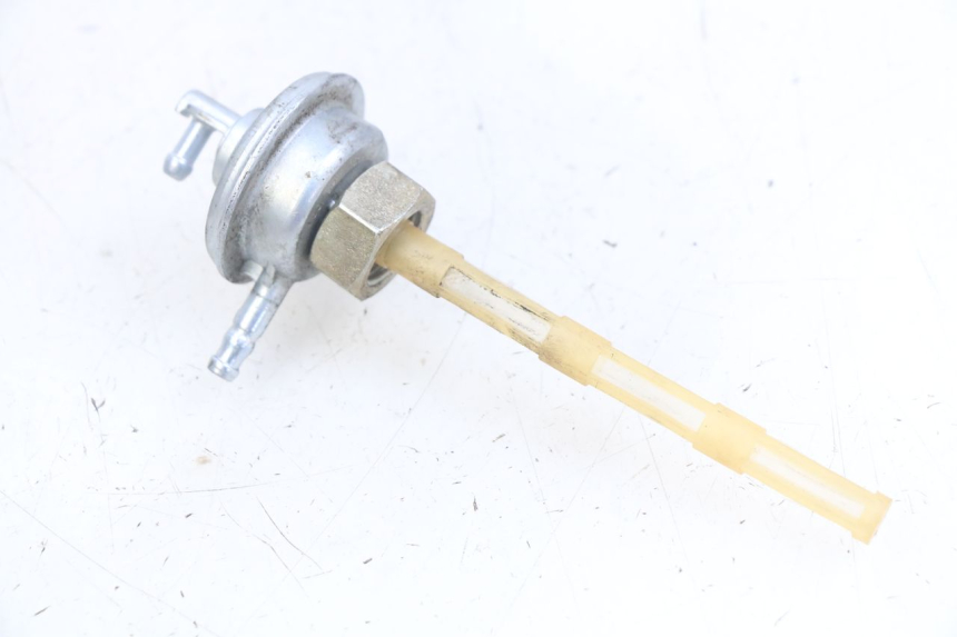 photo de DEPRESSION RESERVOIR HONDA SCV LEAD 100 (2003 - 2007)