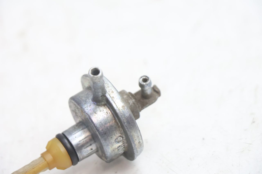 photo de DEPRESSION RESERVOIR PEUGEOT TREKKER 50 (1995 - 2004) - Détail de la pièce