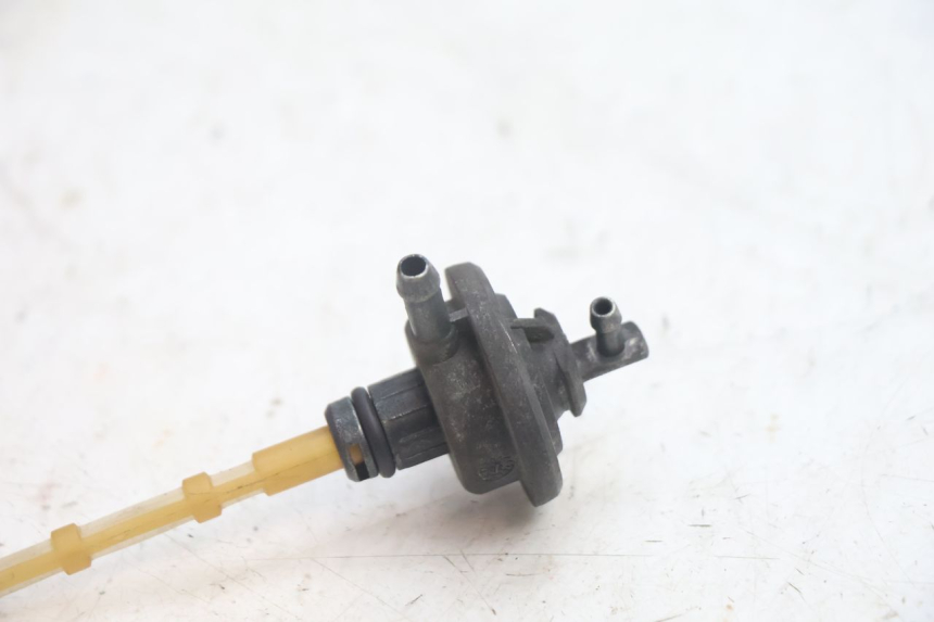 photo de DEPRESSION RESERVOIR YAMAHA YP MAJESTY 125 (2002 - 2006) - Zoom état d’usage