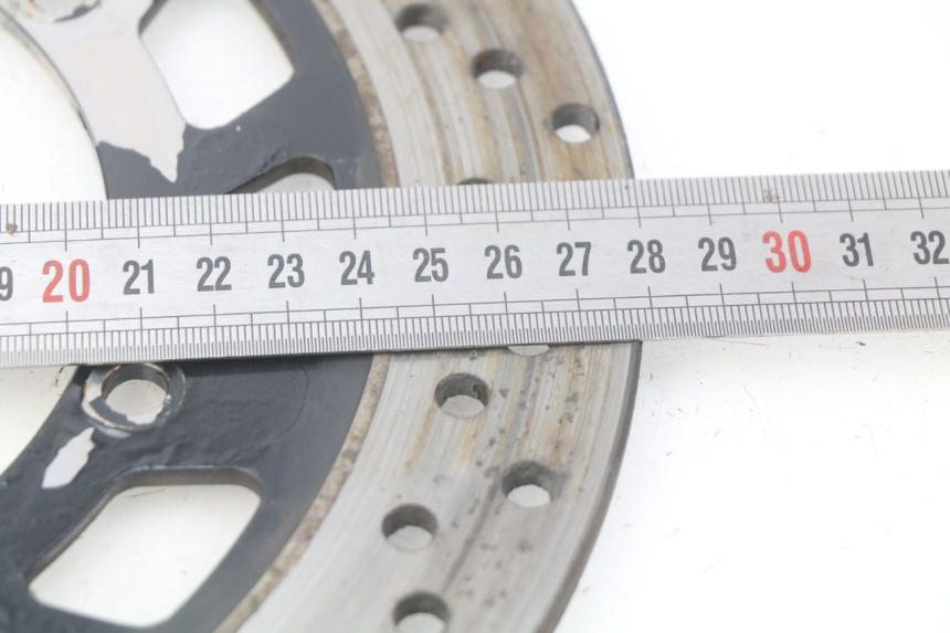 photo de DISQUE FREIN ARRIERE YAMAHA FJR ABS 1300 (2016 - 2020) - Zoom état d’usage