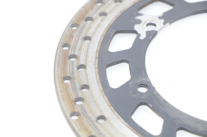 photo de DISQUE FREIN ARRIERE YAMAHA FJR ABS 1300 (2016 - 2020) - Gros plan technique